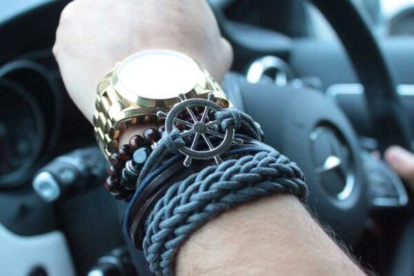 Pulsera de Hombre - Oscuro (color aleatorio)