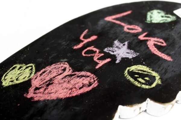 bG9jYWw6Ly9tZWRpYS8xTi9FRS82MFIzMEMxRzZHVDNFRTFOL2NkZmEzNjdmLmpwZWc.jpg Ala de ángel hecha a mano - 18cm